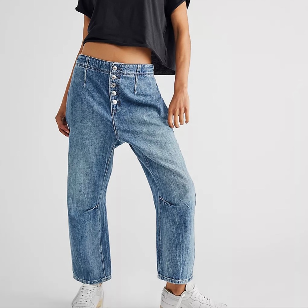 We The Free Osaka Light Wash Denim Pants Size 28